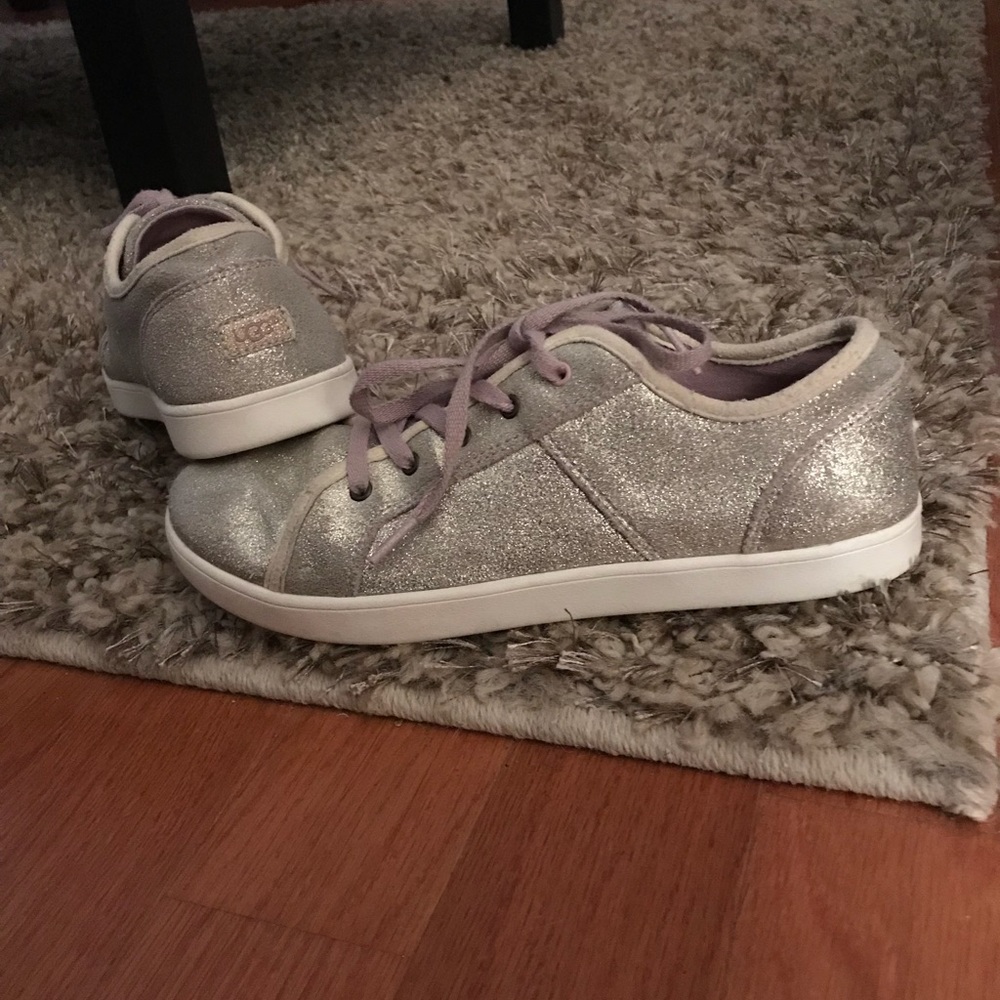 UGG Canvas lace up shoes gold tone